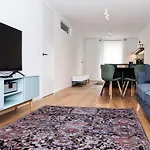Poolhaus Apartment