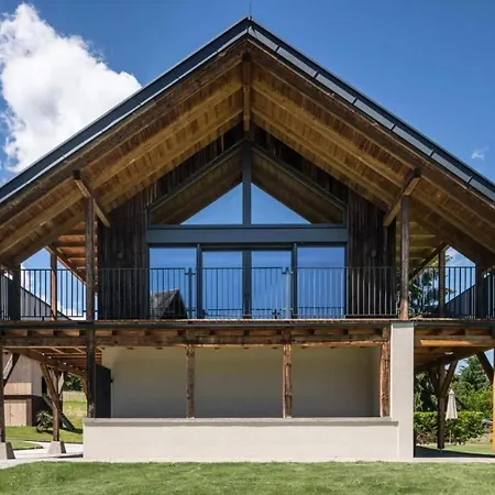 Poolhaus * إيهرينهاوزين