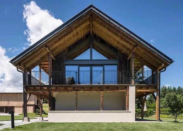 Poolhaus * إيهرينهاوزين